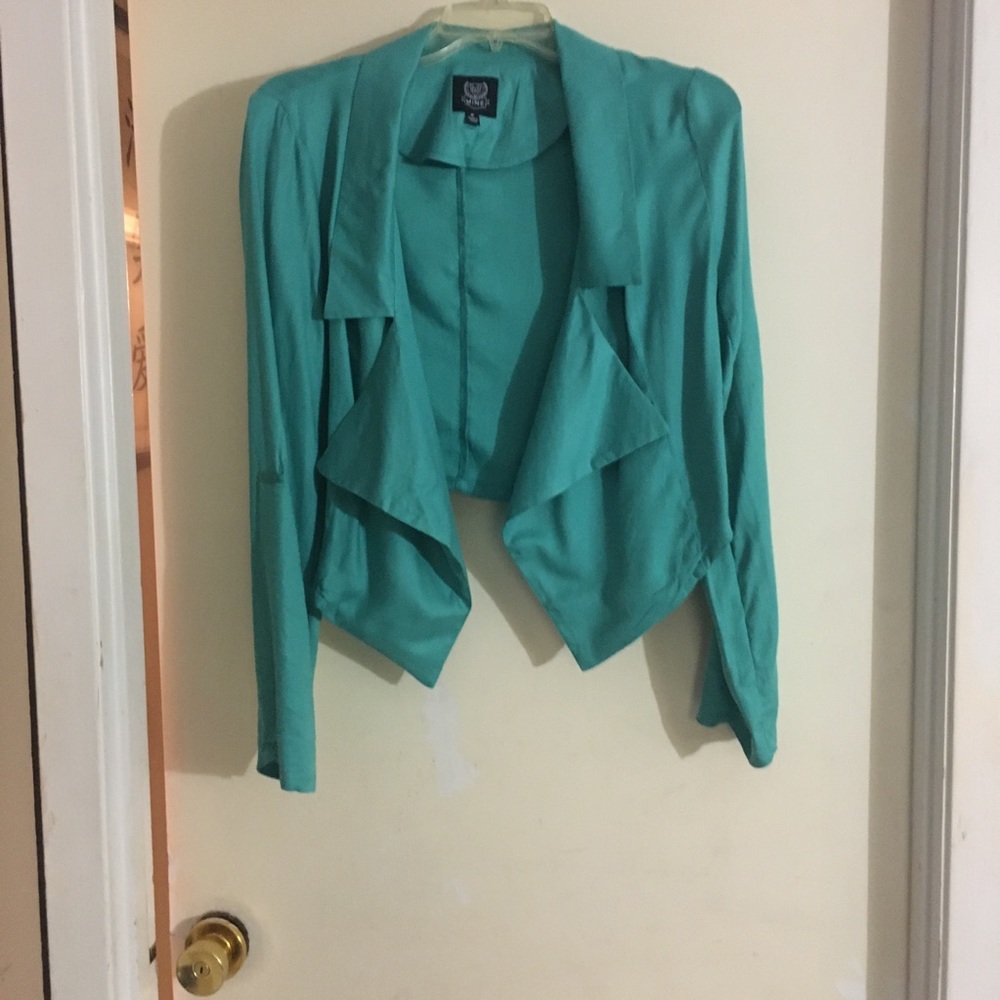 MINE Crop Back/Waterfall Front Jacket Size Medium